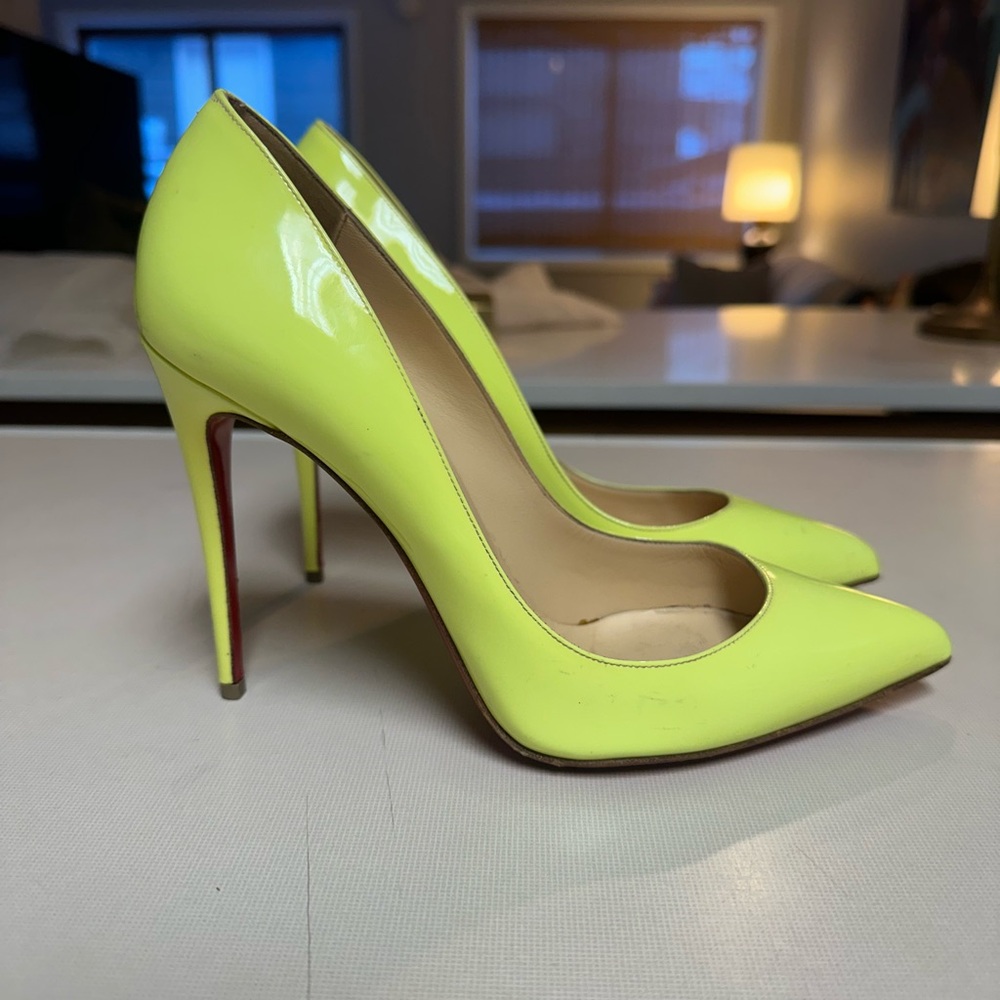 Christian Louboutin Neon Yellow Kate Pumps - Picture 3 of 7